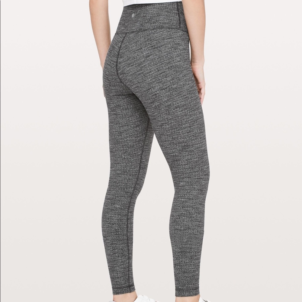 Lululemon leggings (grey)